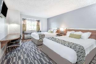 Microtel By Wyndham Victor Quarto foto