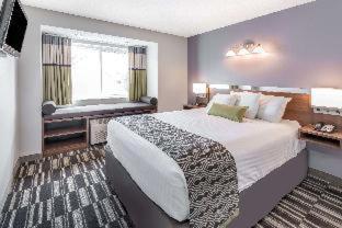Microtel By Wyndham Victor Quarto foto